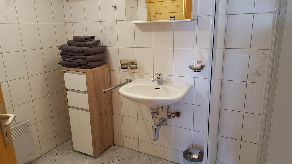 Ferienwohnung Alpen-Fewo, La Gassa 3 Flims Exterior foto